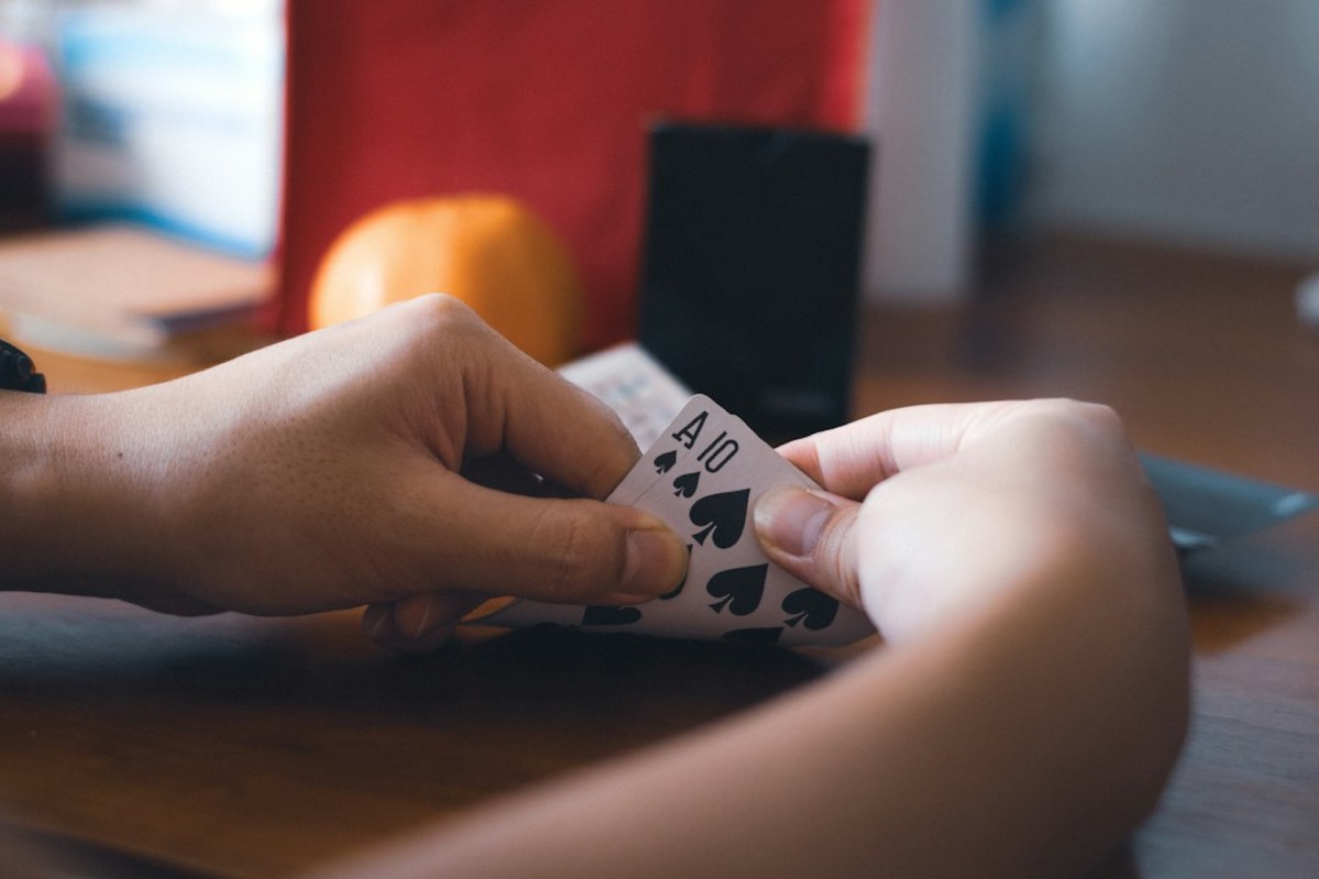 Fitur Gamble dalam Data: Seberapa Umum dan Apa Risikonya